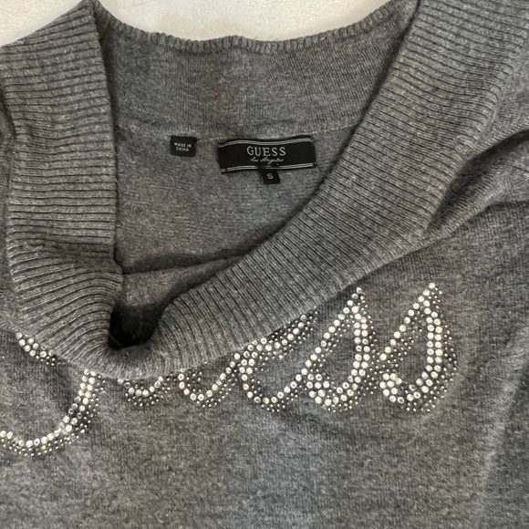 Guess Clothes Bundle - Picture 12 of 13